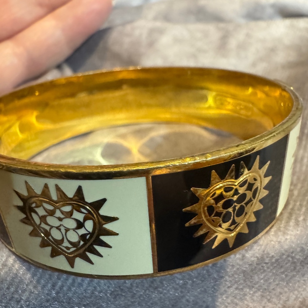 Coach Tony Duquette Gold and Black Heart Bangle Bracelet HTF‎